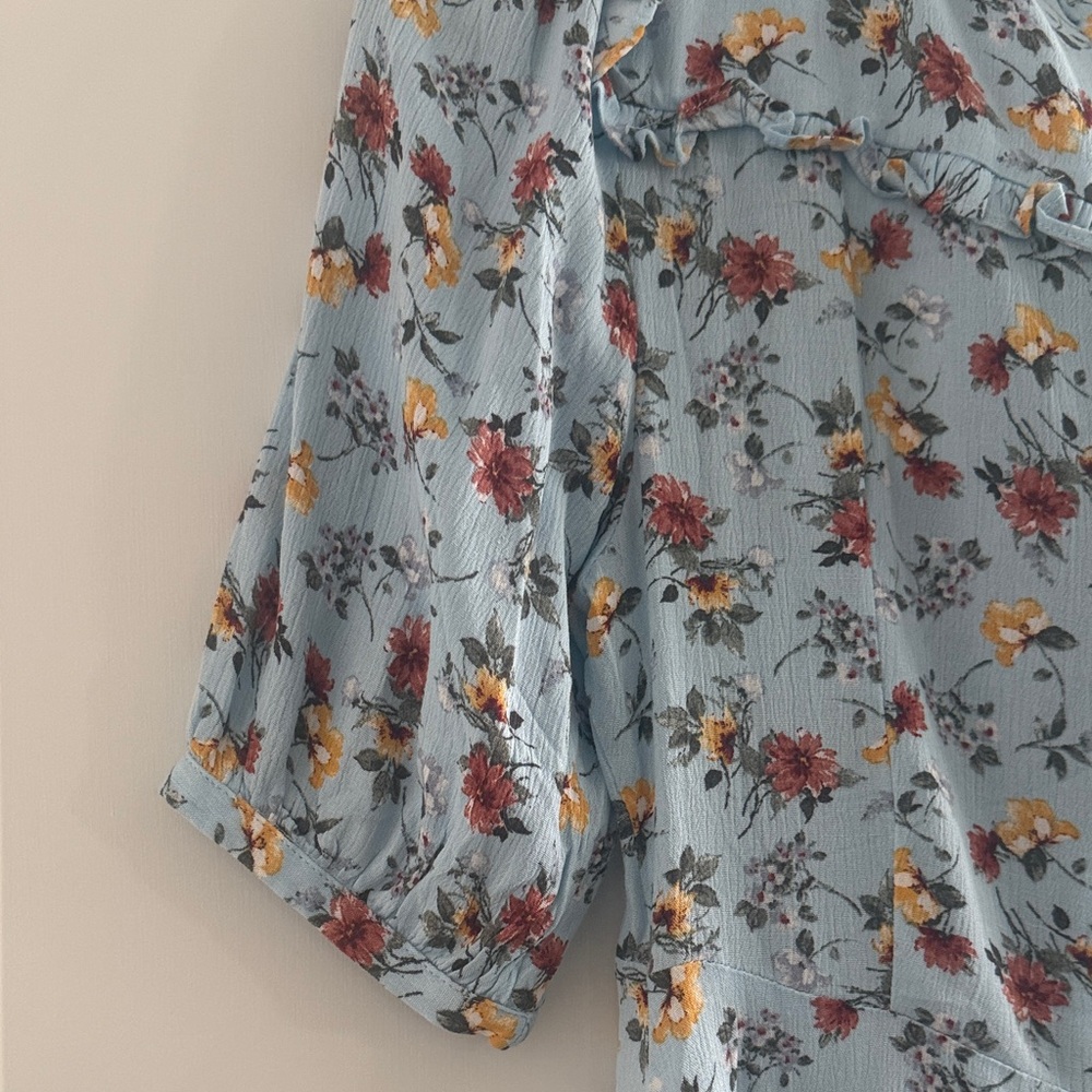 Olivaceous Light Blue Floral Tie-Neck Mini Dress - Picture 5 of 7